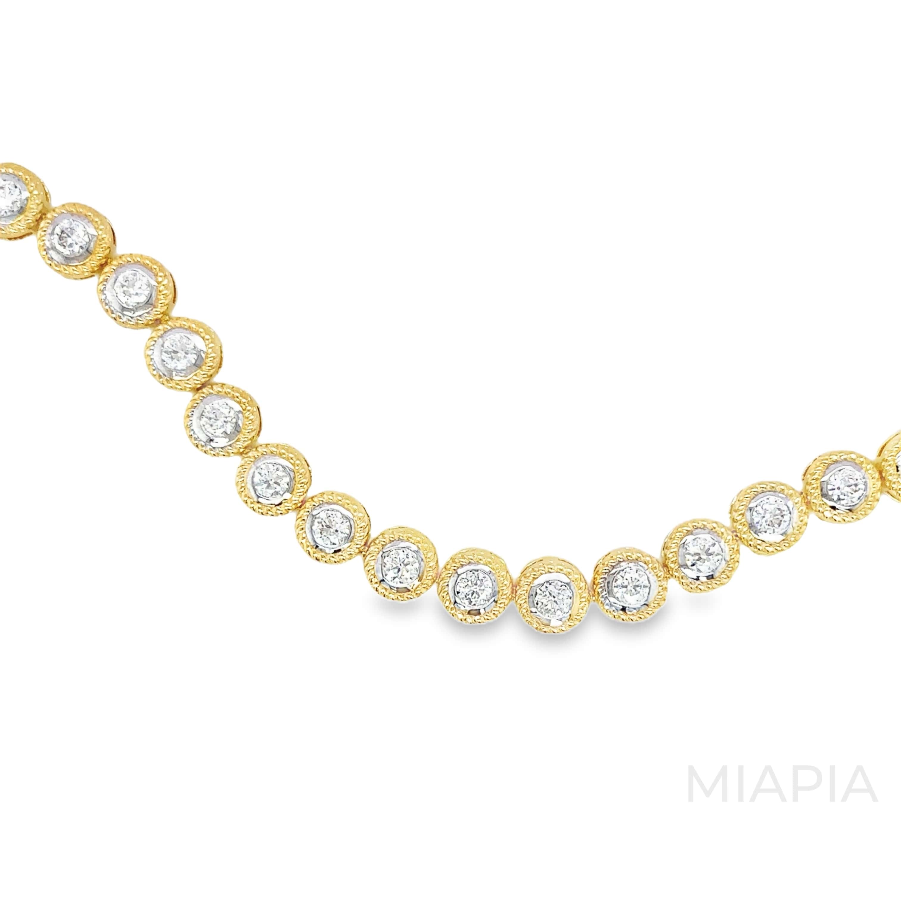 Lustra Tennis Bracelet