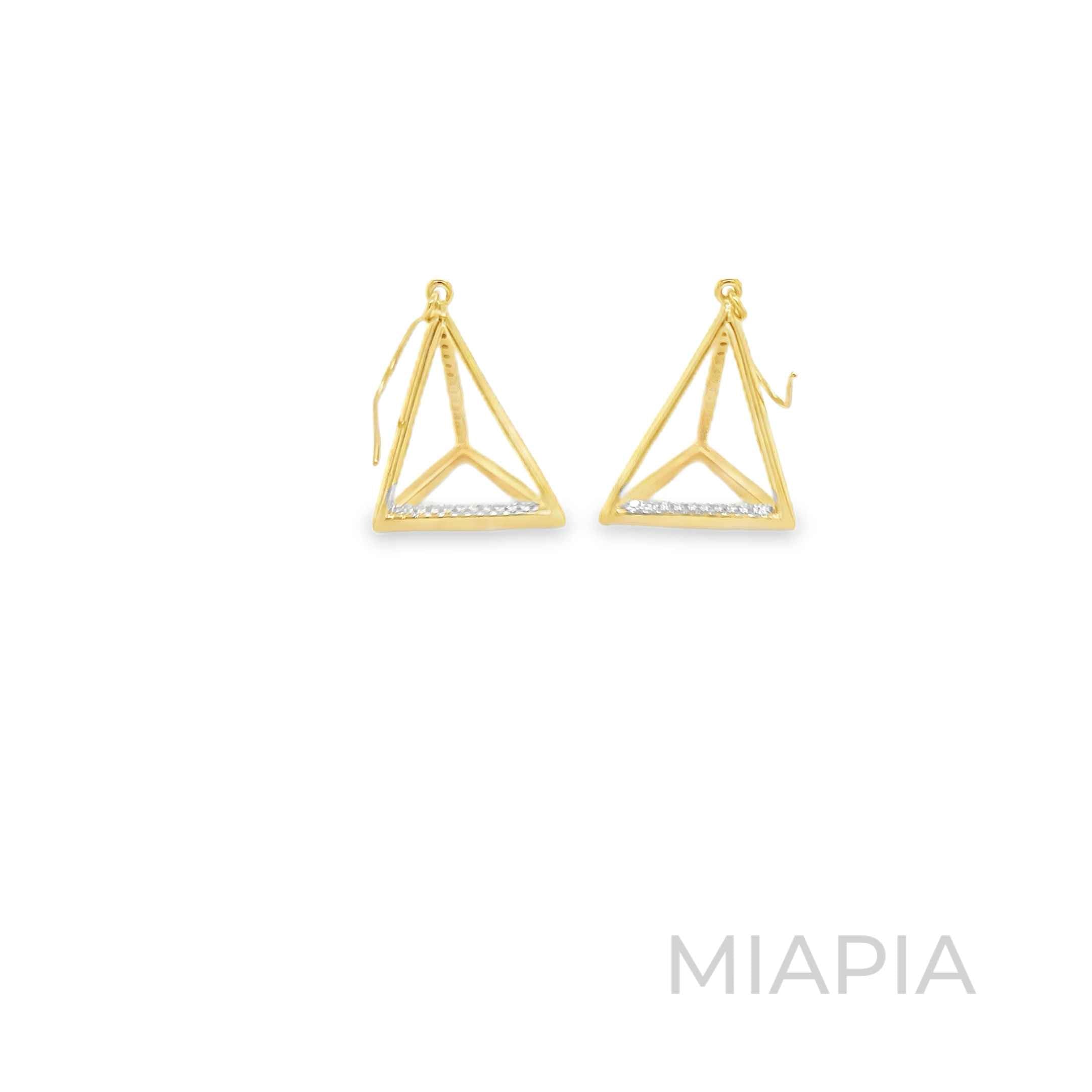 Pyramid Gleam Earrings