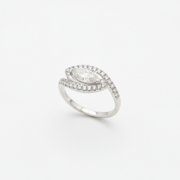 1 Carat Swirl Pavé Moissanite Ring