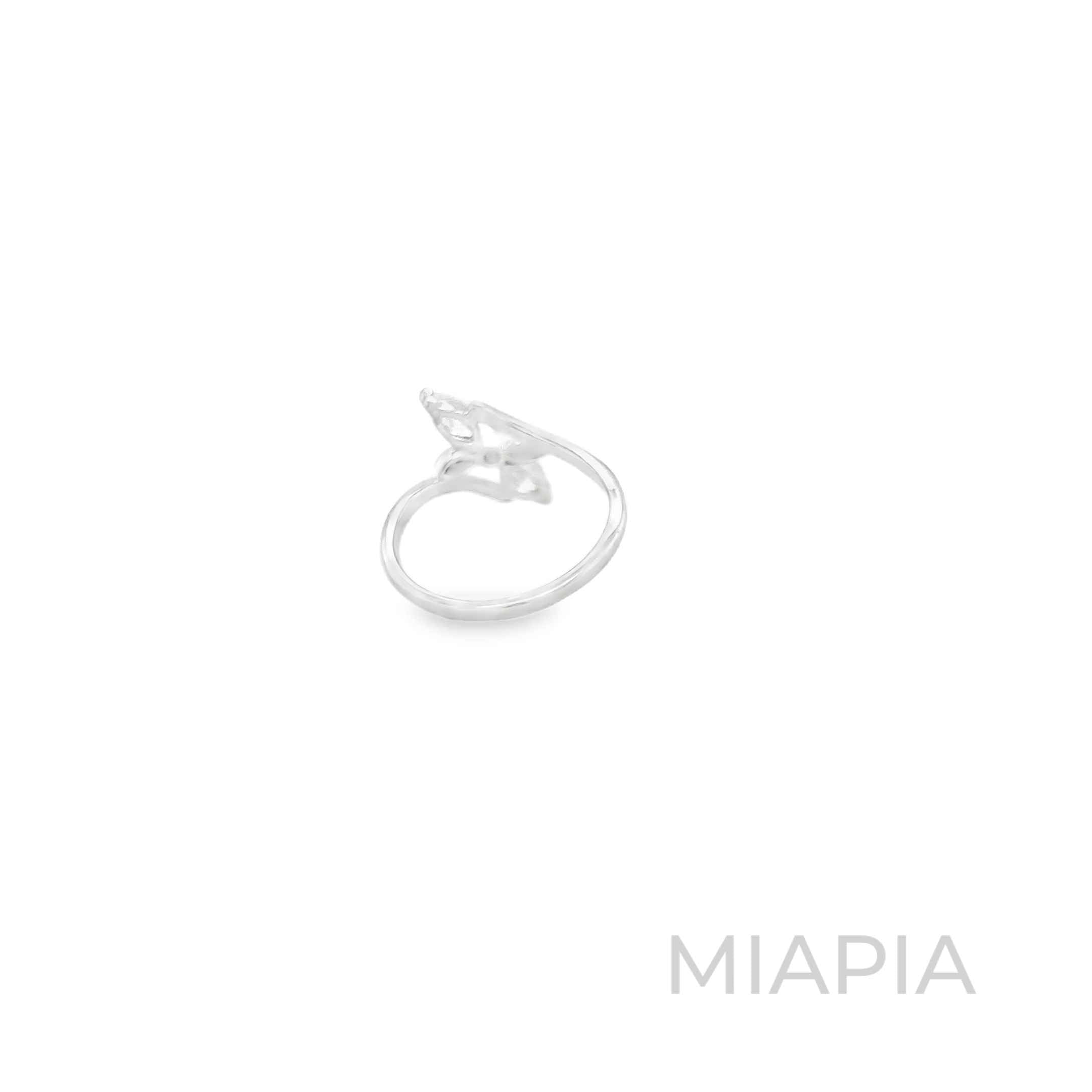 Marquise Glow Solitaire Ring
