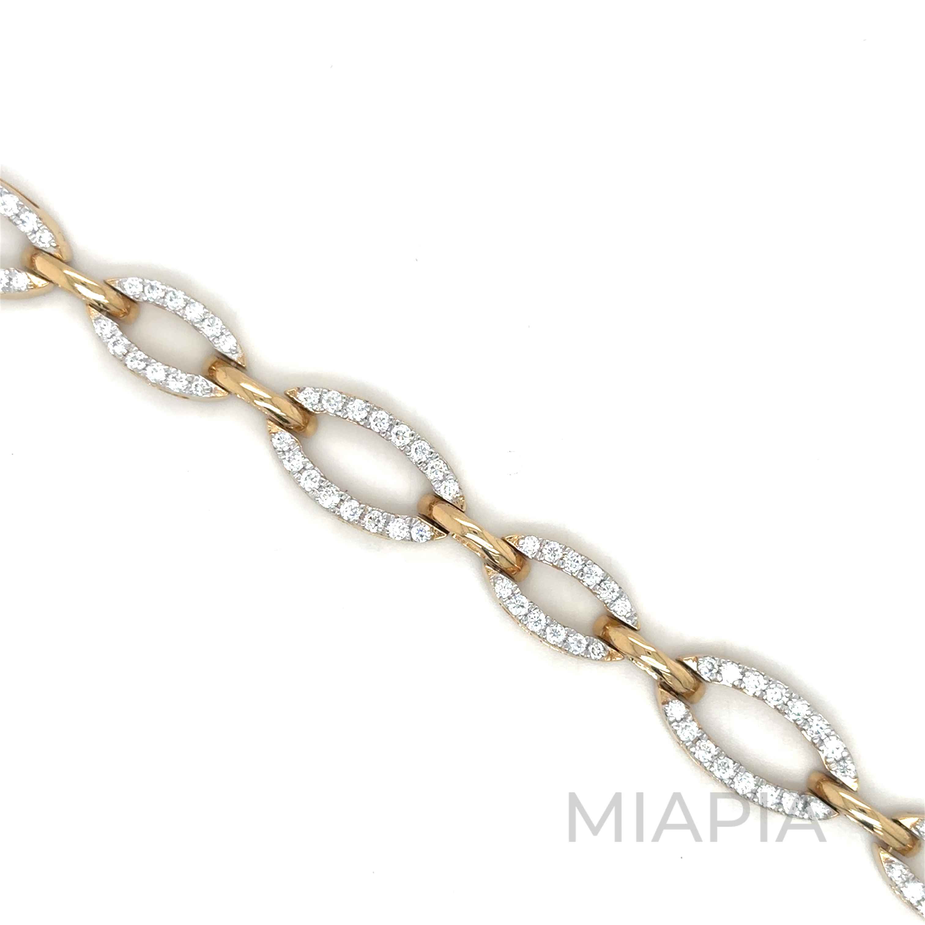 Elegance Link Bracelet