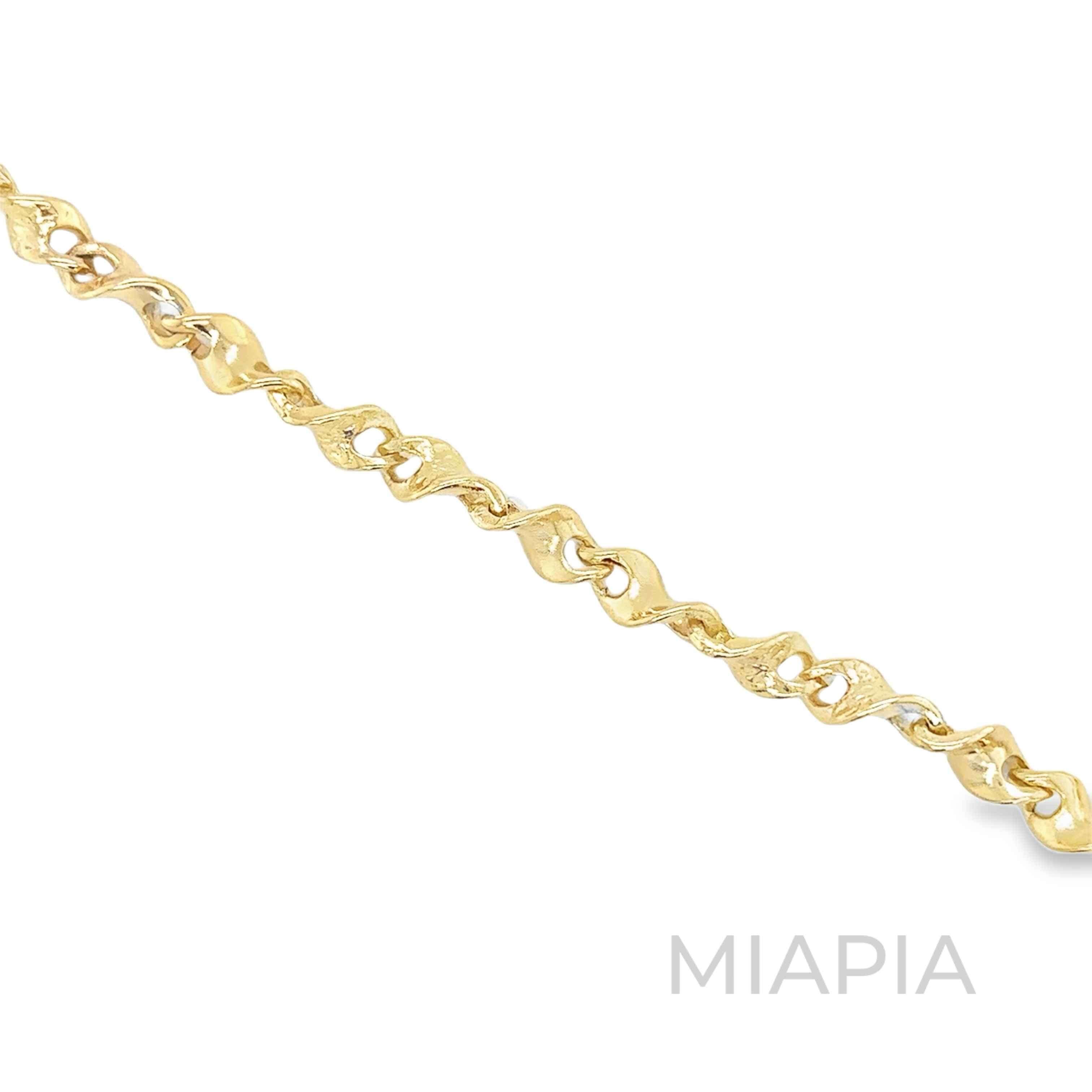 Twisted Sparkle Bracelet