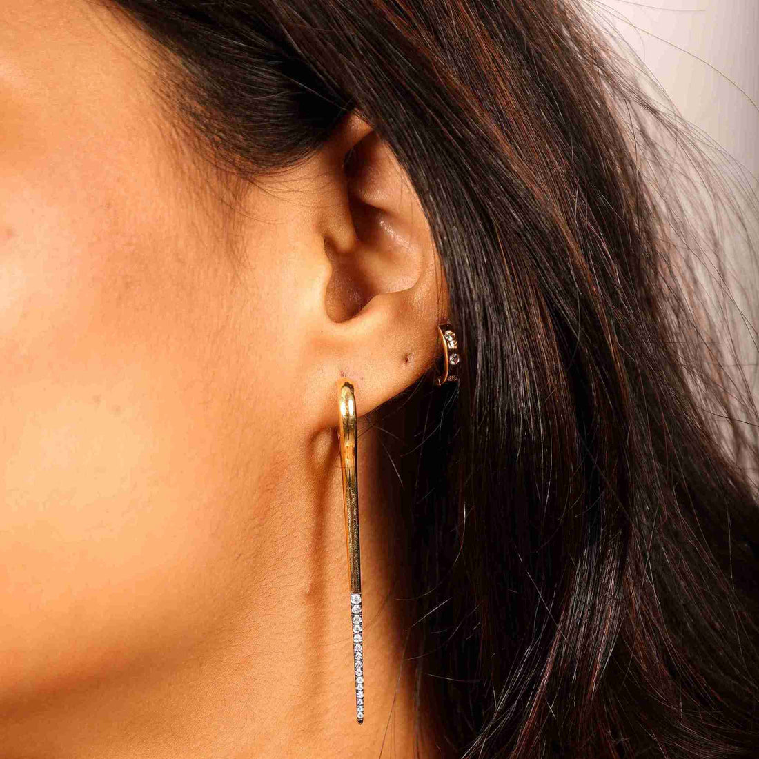 Elongated Curve Hoops