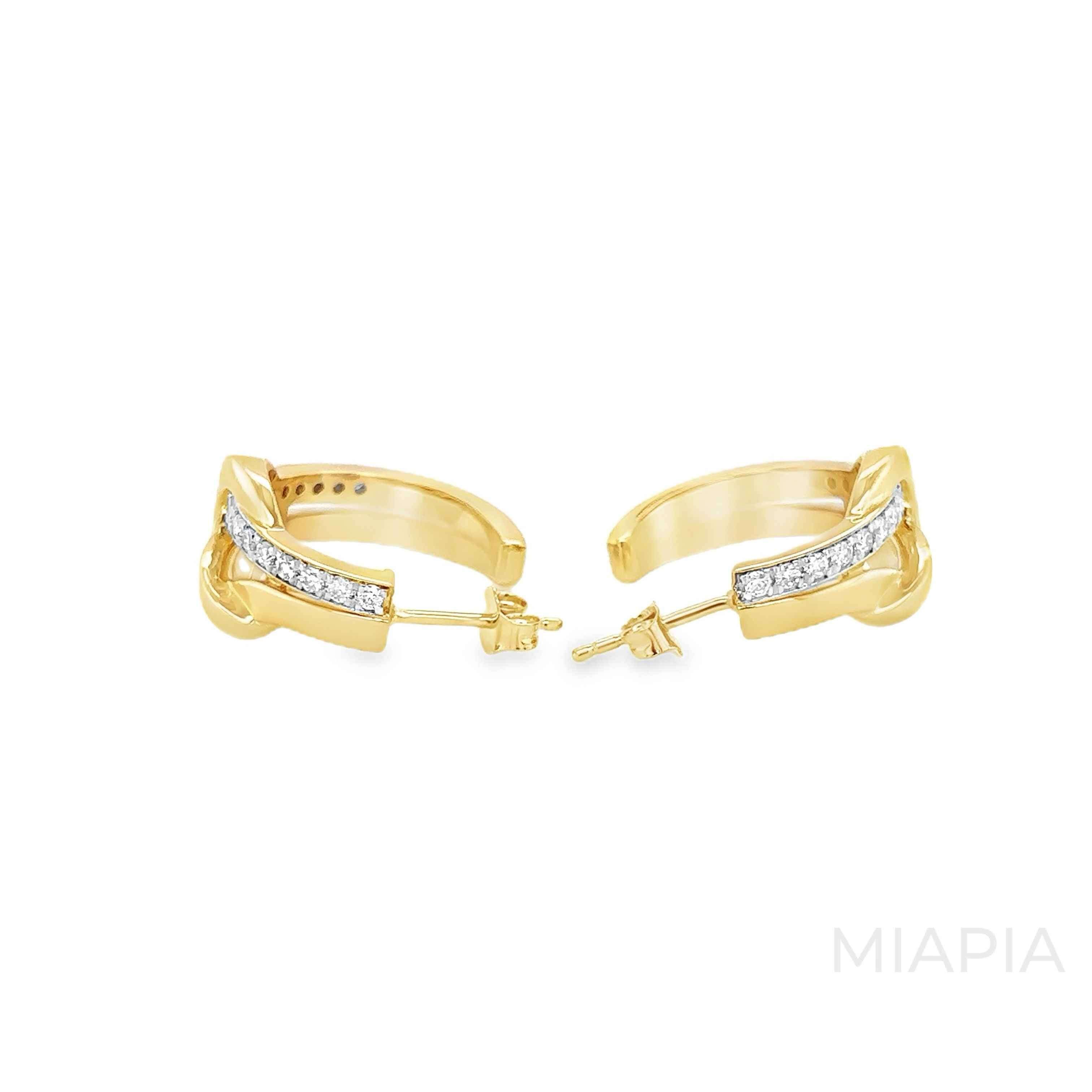 Intertwined Radiance Hoops
