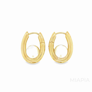 Pearl Embrace Hoops
