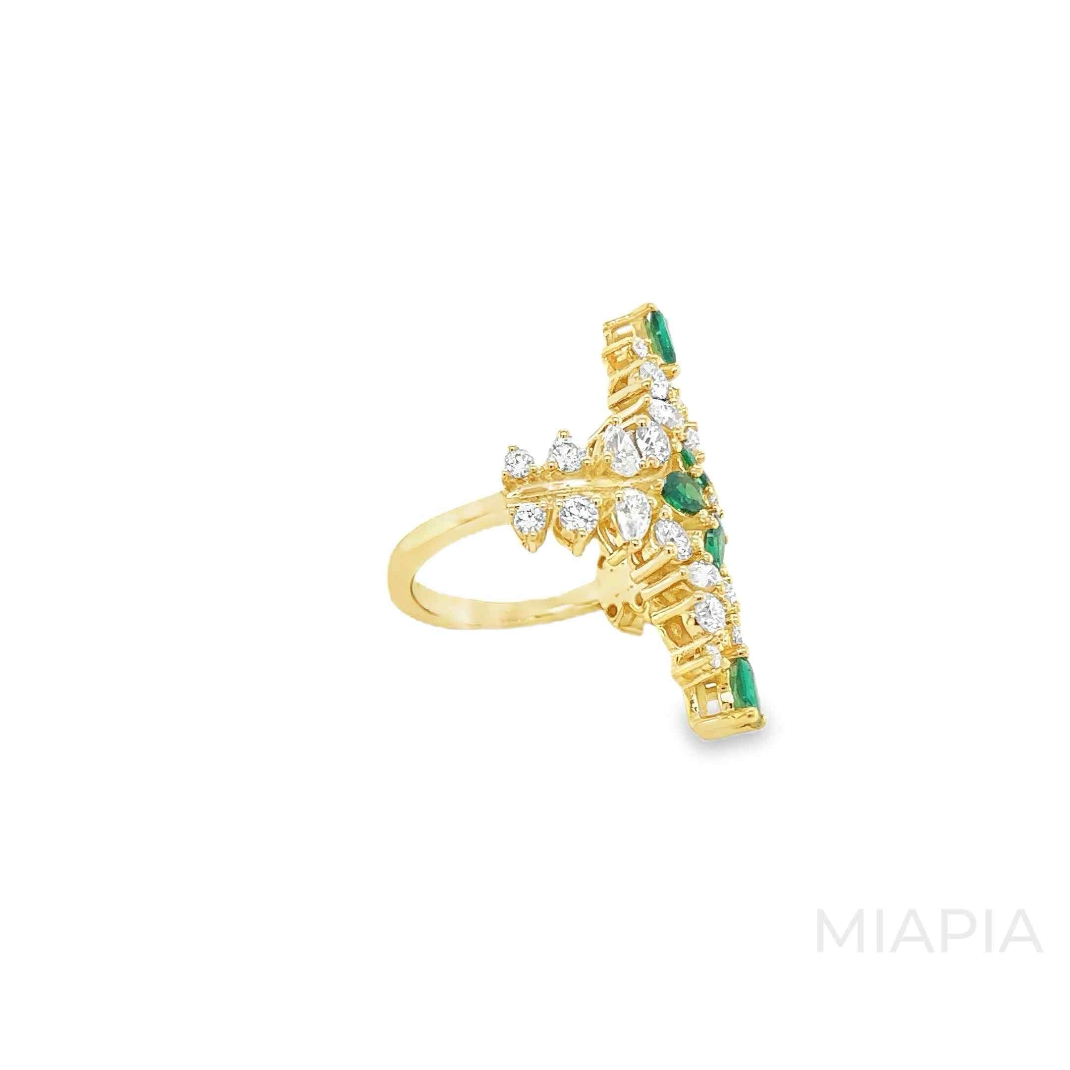 Flourishing Vine Ring