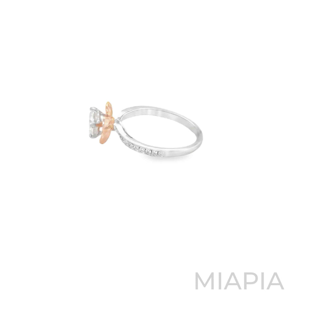 1 Carat Blooming Solitaire Ring