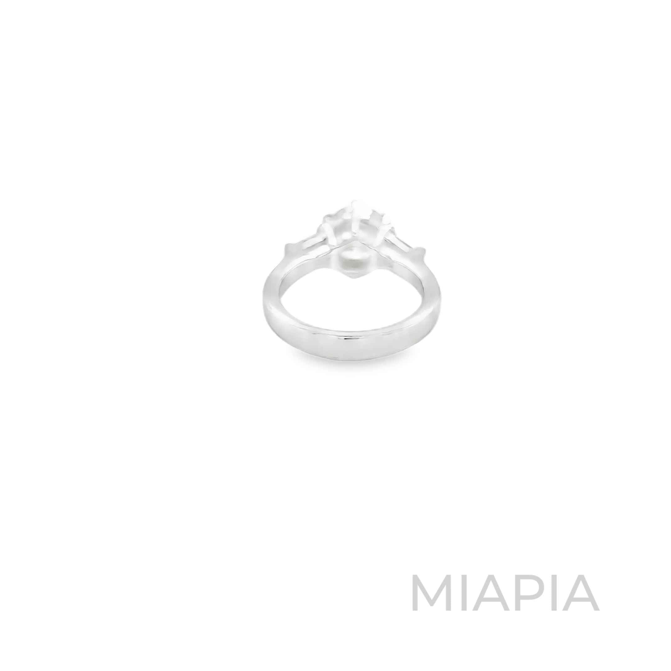 2 Carat Starburst Solitaire Ring