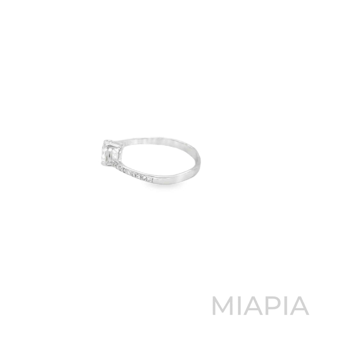 1 Carat Round Moissanite Solitaire Ring