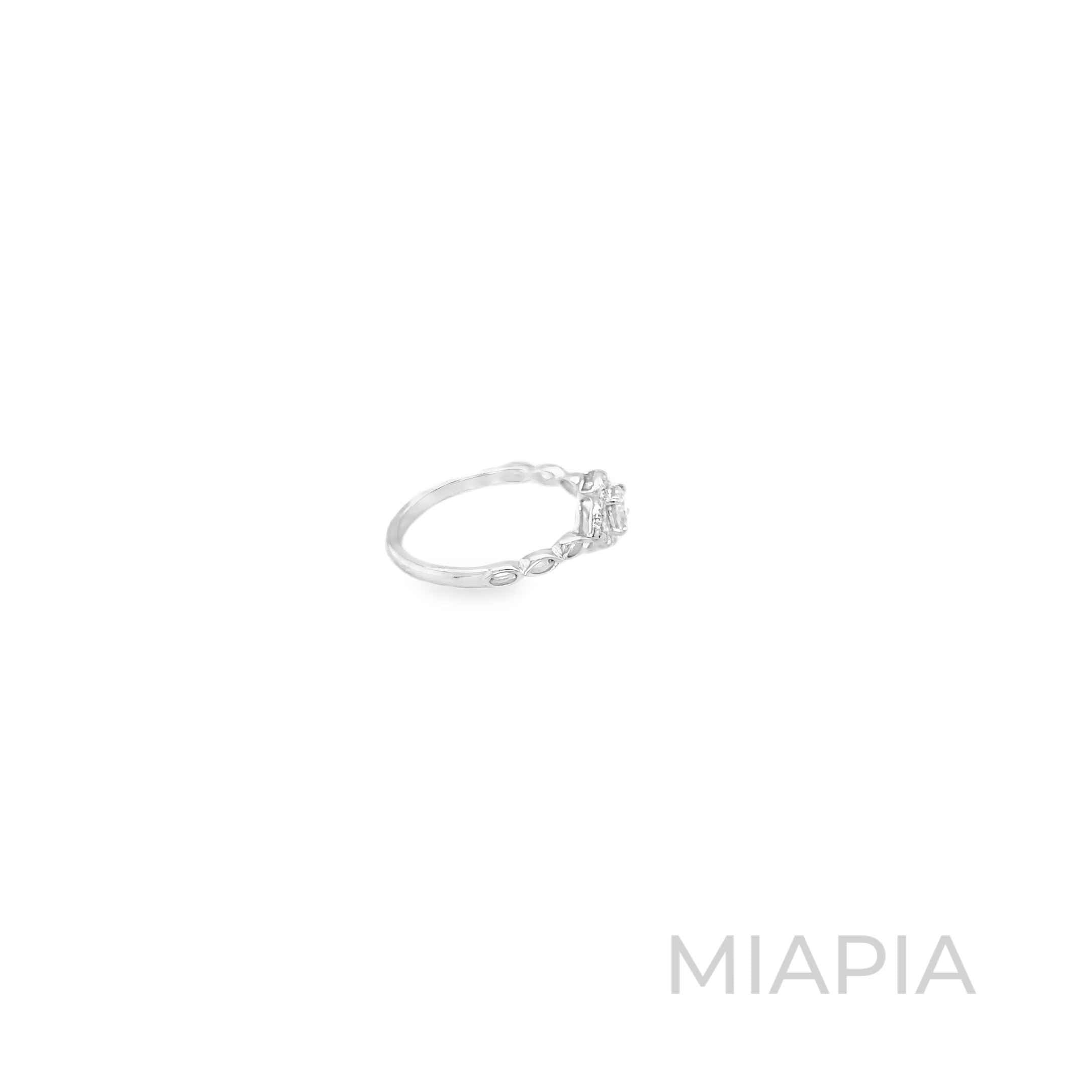 3/4 Carat Twisted Halo Moissanite Ring