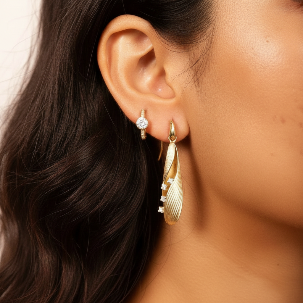 Classic Solitaire Hoop/Huggies