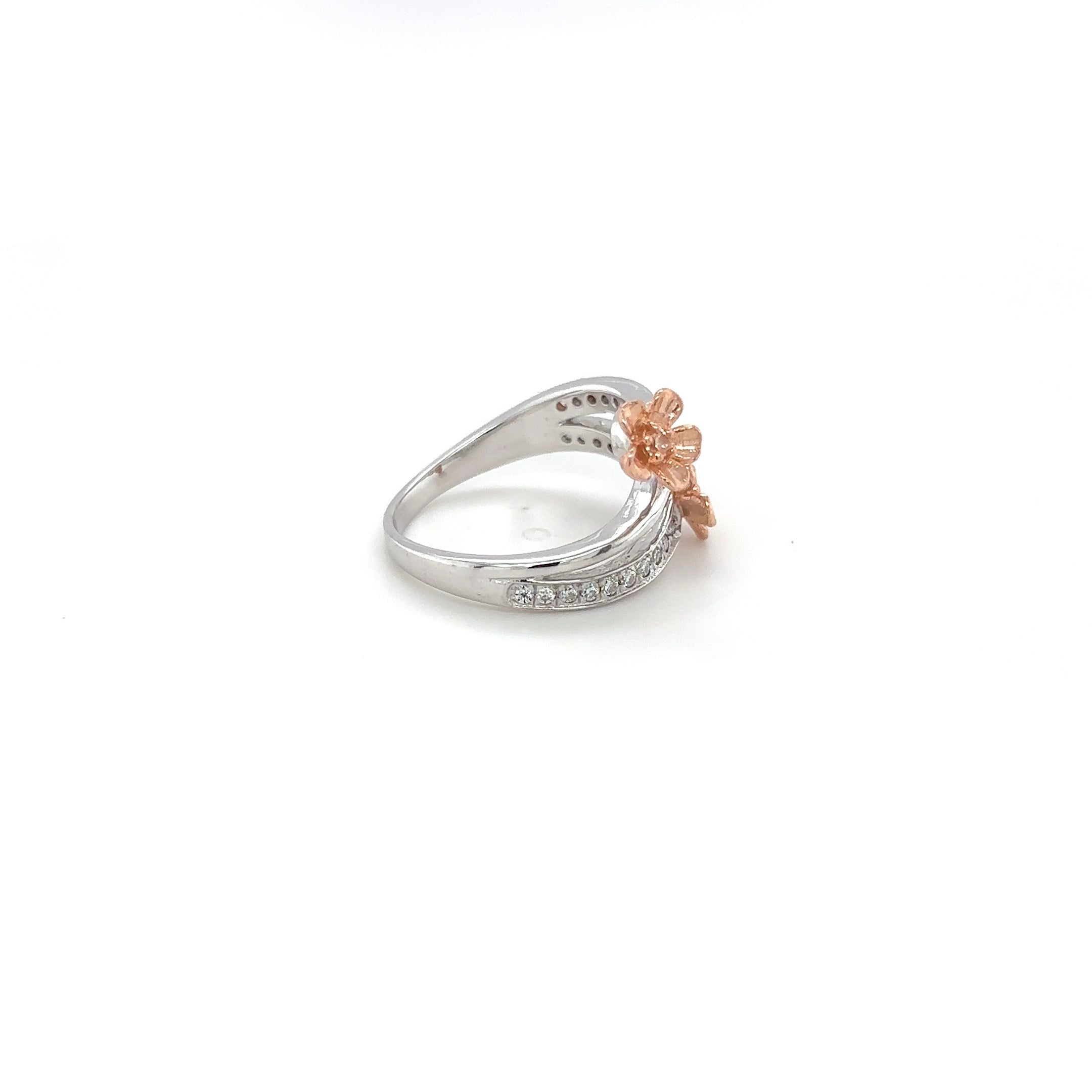 Two Tone Flower Ring